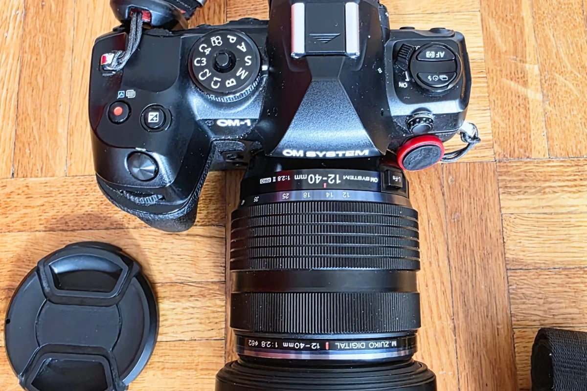 Location OM System OM-1 Mark II + 12-40mm PRO II Lens Kit - Lightyshare