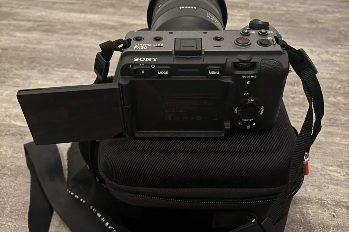Location Sony FX30 - Lightyshare