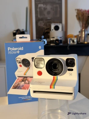 Location Polaroid Now+