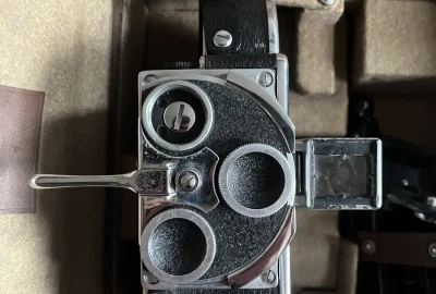 Location Bolex H16