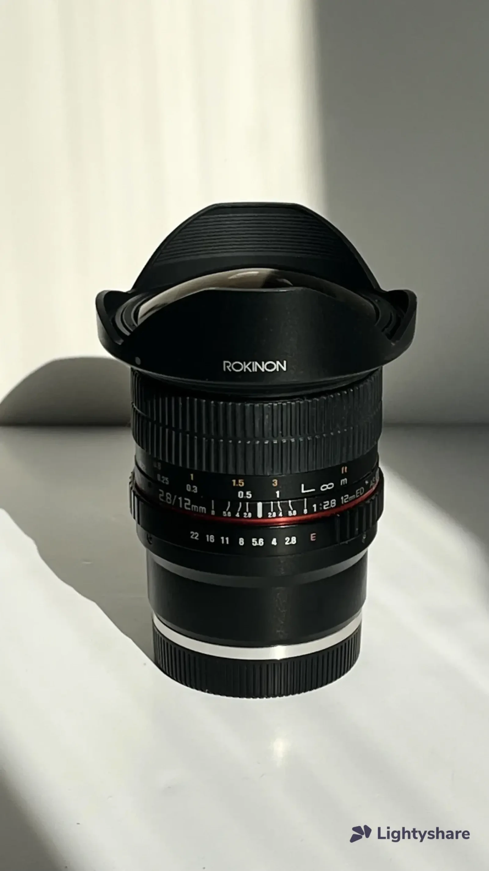 ROKINON 12mm F2.8 Full Frame Fisheye - Photo 2 sur 2