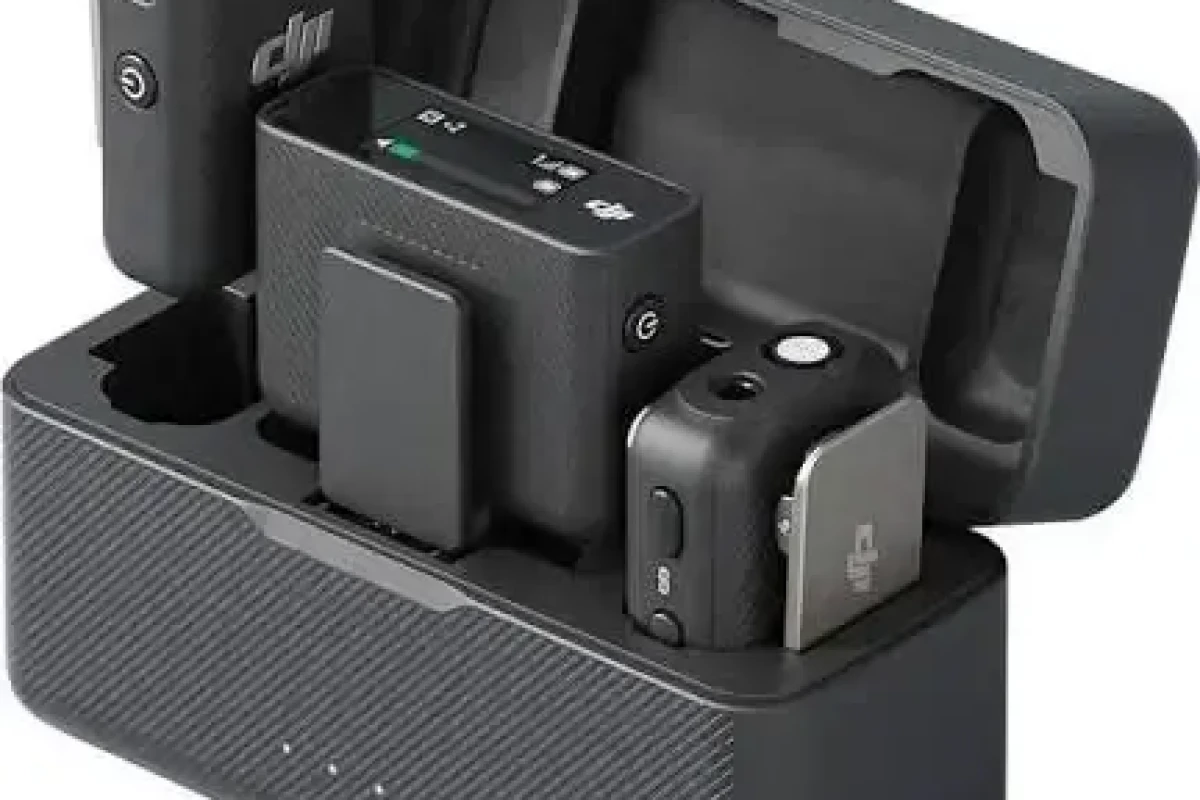 Rent DJI DJI Mic 2 (2 TX + 1 RX + Charging Case) - Lightyshare