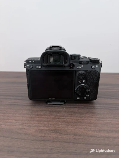 Sony Alpha 7 III (A73) en location