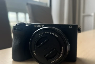 Rent Sony Alpha 6700