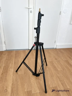 Location Manfrotto Pied lumière alu 1004BAC 366 cm