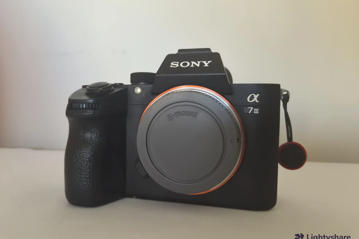 Location Sony Alpha 7 III (A73) - Lightyshare