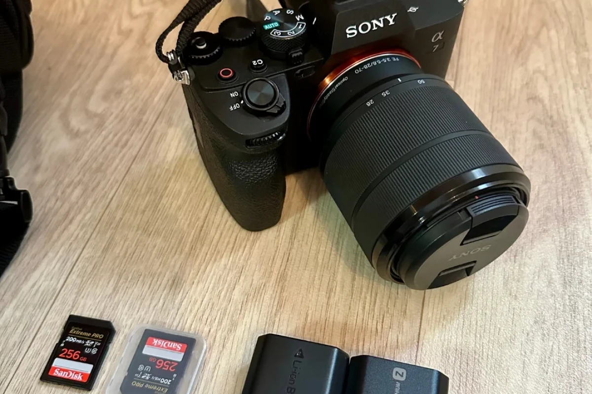 Location Sony Alpha 7 IV (A74) - Lightyshare