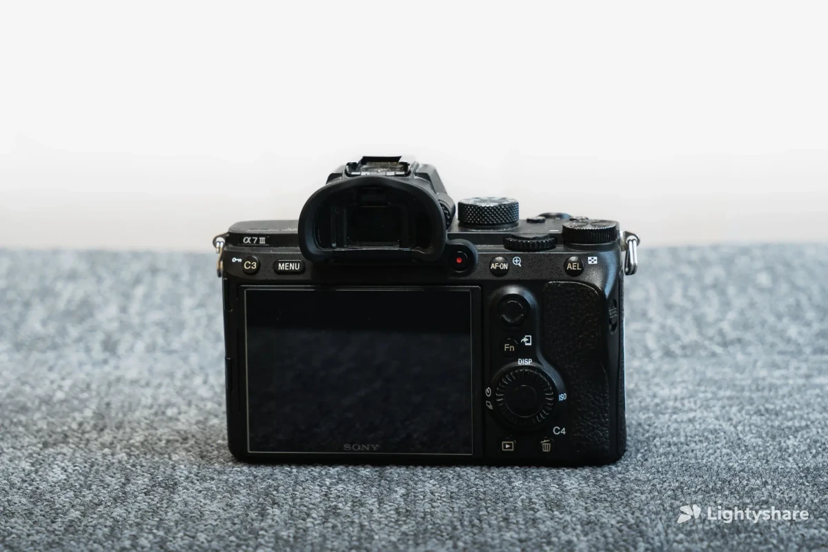 Rent Sony Alpha 7 III (A73) - Lightyshare