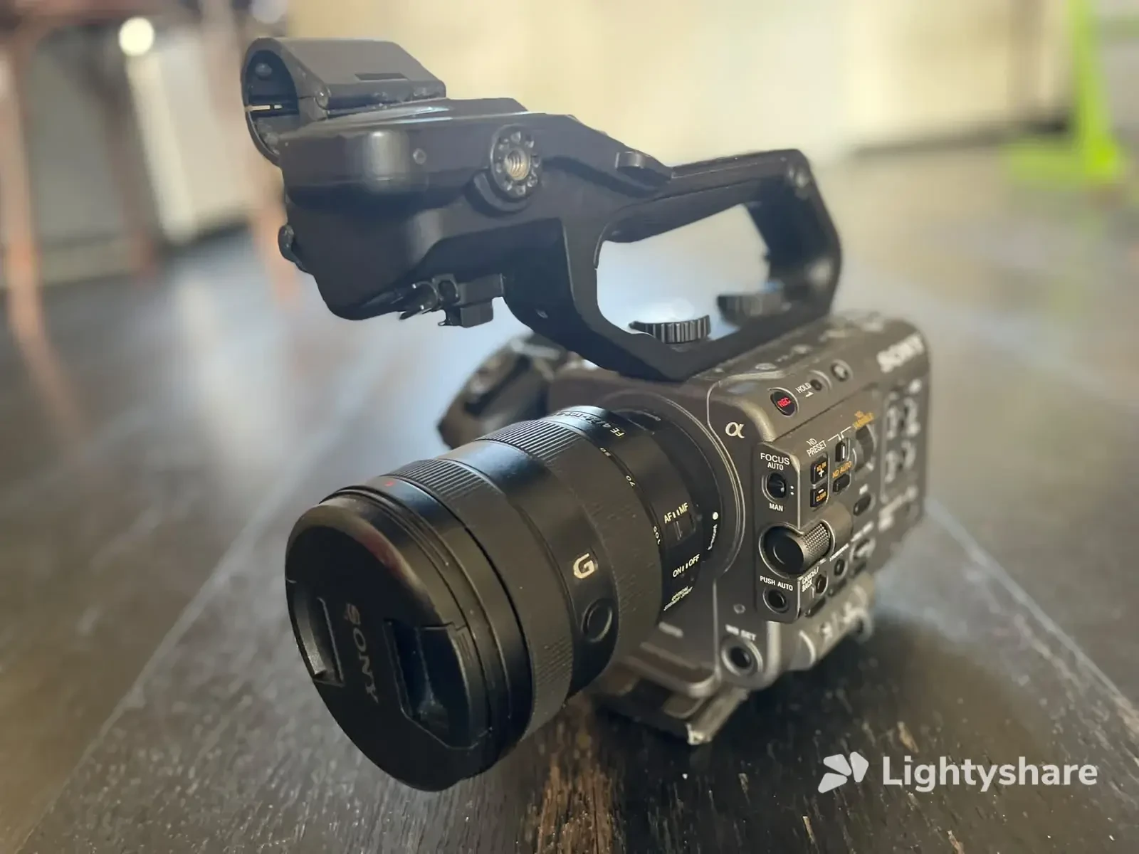 Sony FX6 (ILME-FX6V) - Photo 2 sur 3