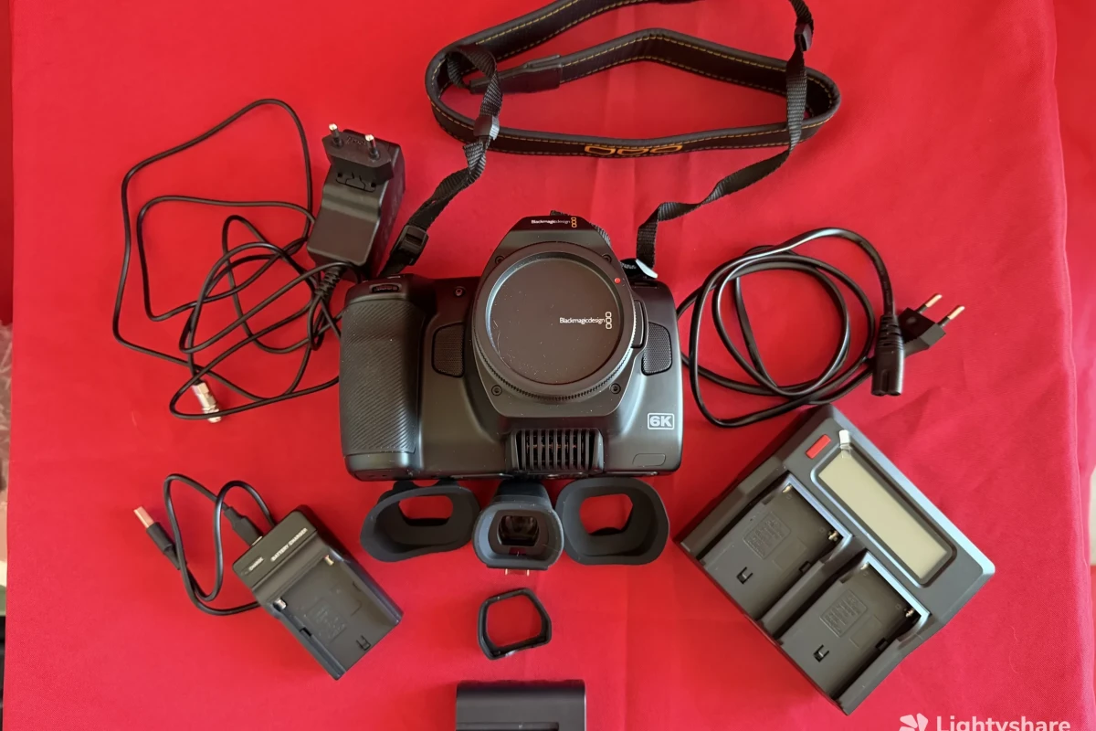 Location Blackmagic Design Blackmagic Pocket Cinema Camera 6K Pro - Lightyshare