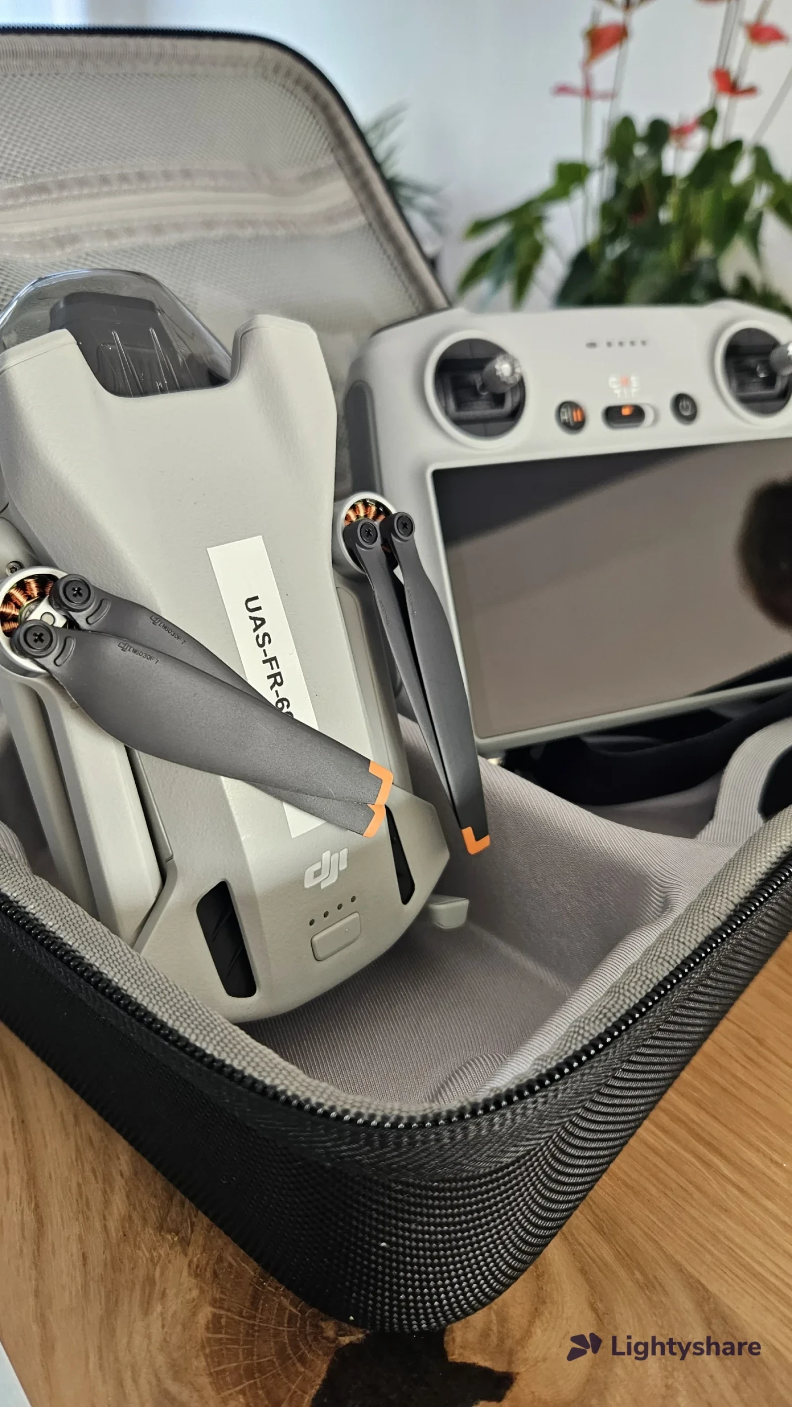 DJI Mini 3 - Photo 2 sur 5