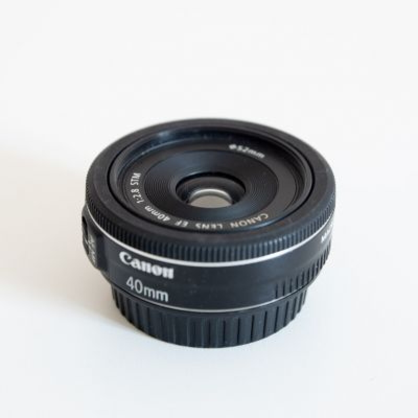Canon 40mm f/2.8 - Photo 2 sur 2