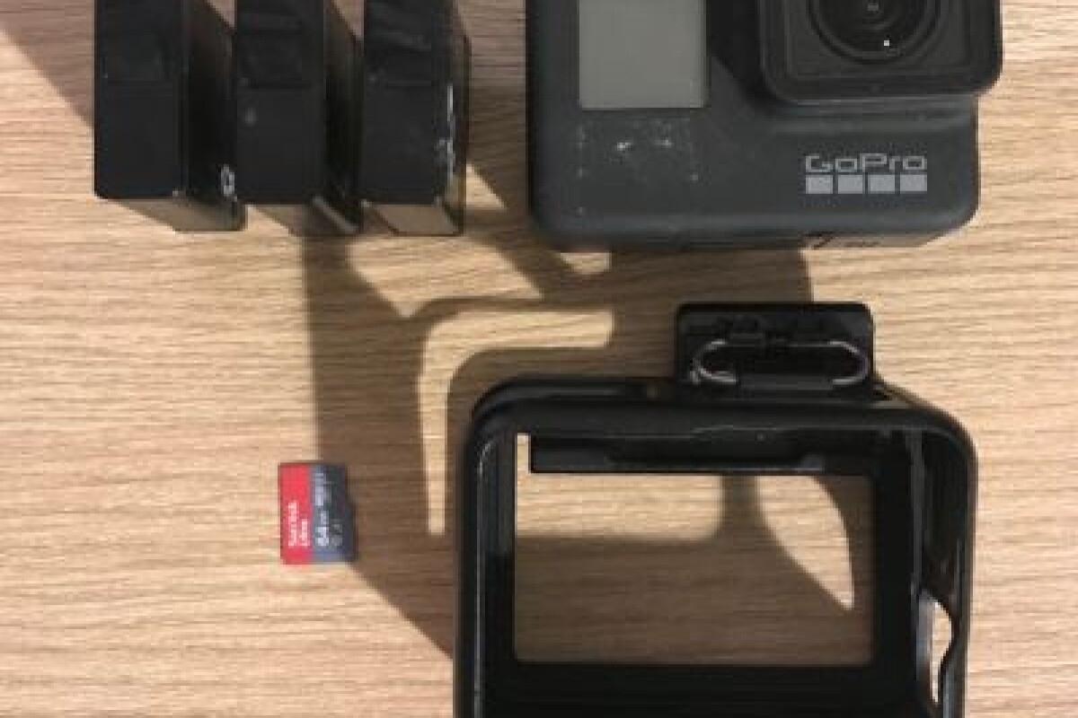 Location Gopro Hero 7 black + Carte SD + 3 batteries - Lightyshare