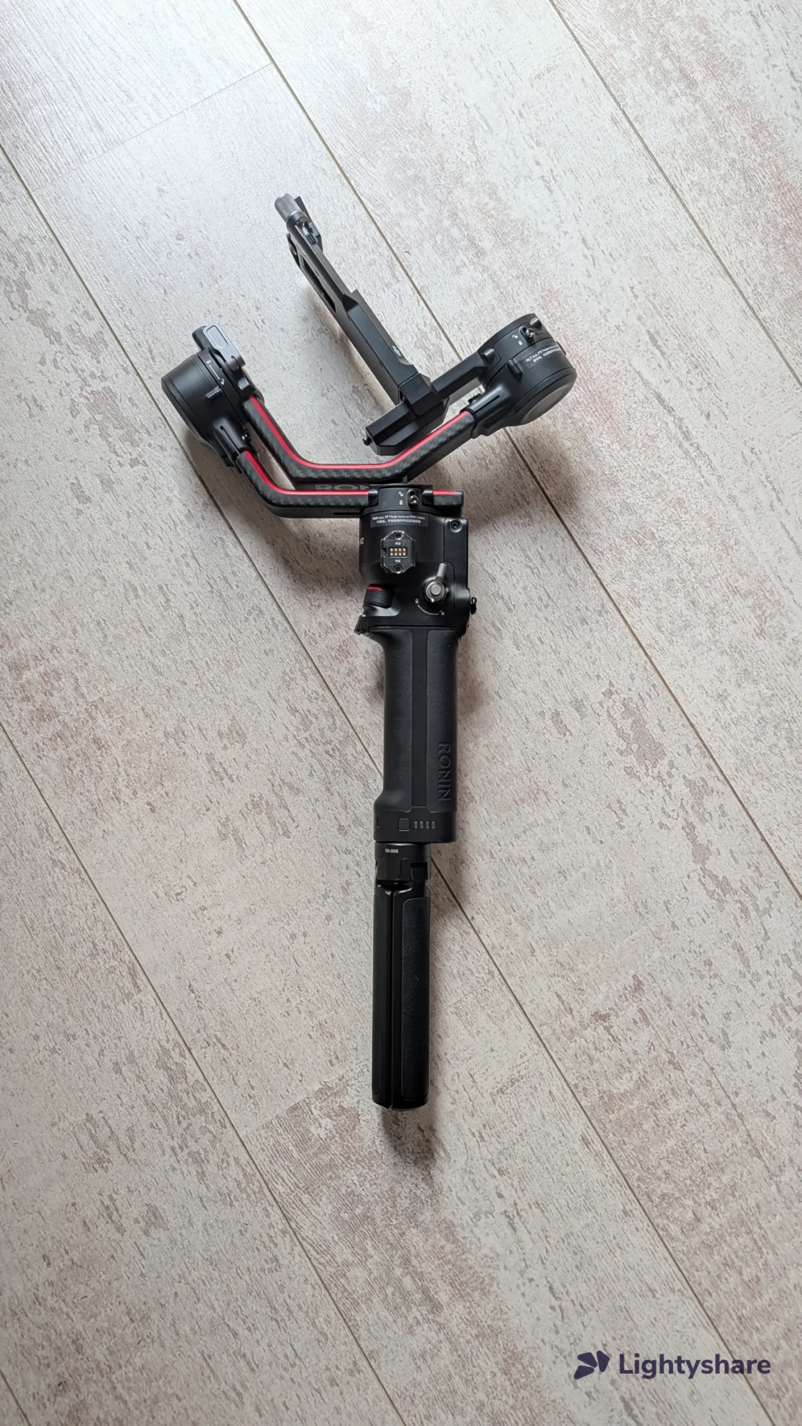 DJI DJI RS 2 - Photo 2 sur 3