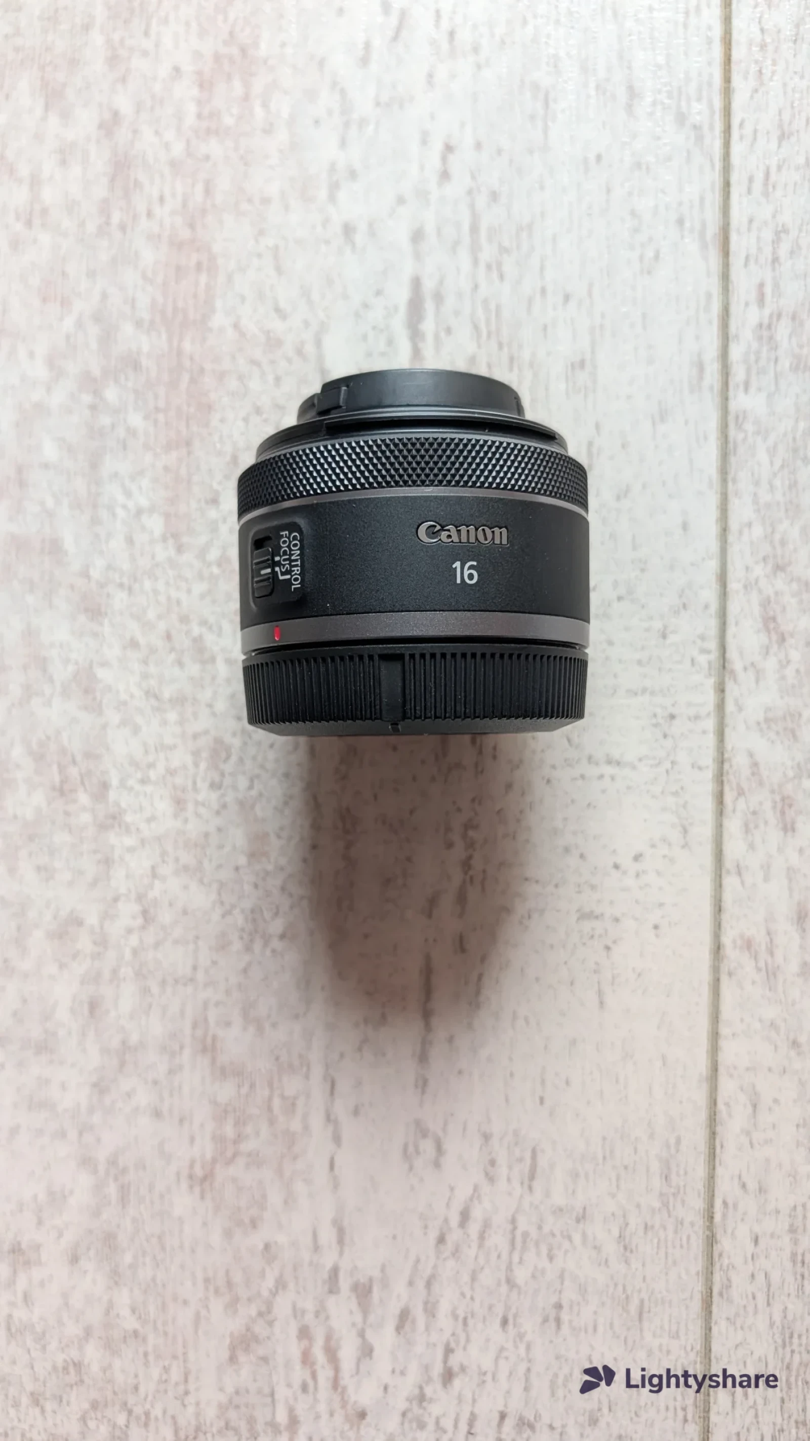 Canon RF 16mm f/2.8 STM - Photo 2 sur 2