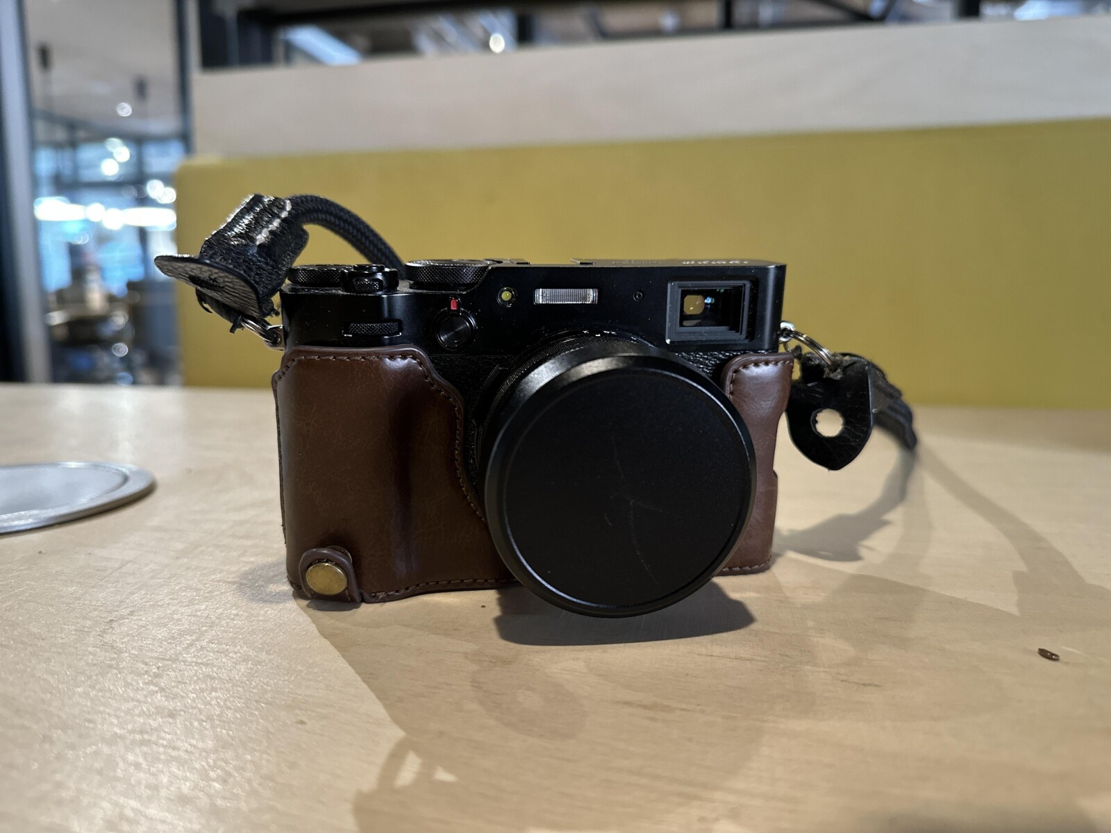Fujifilm X100V - Carte SD + 2 Batteries - Photo 3 sur 3