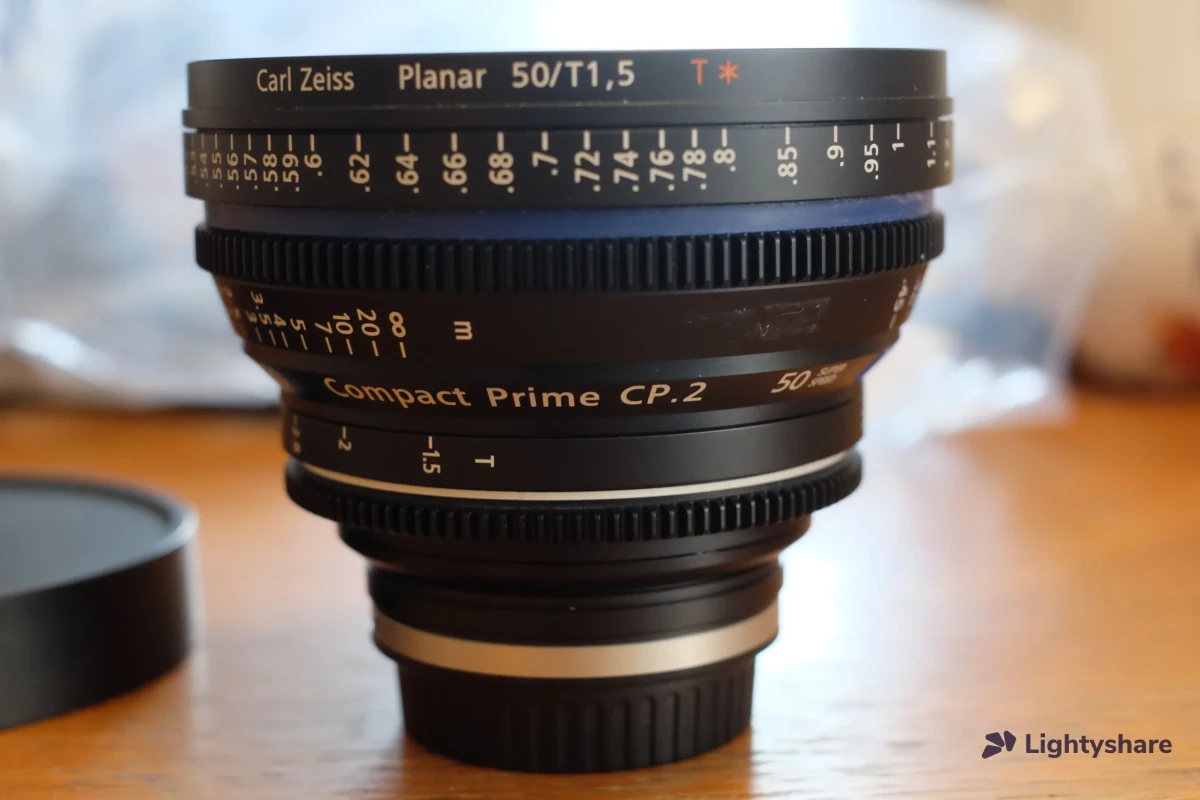 Location Zeiss Compact Prime CP.2 50mm/T1.5 Super Speed EF - Lightyshare