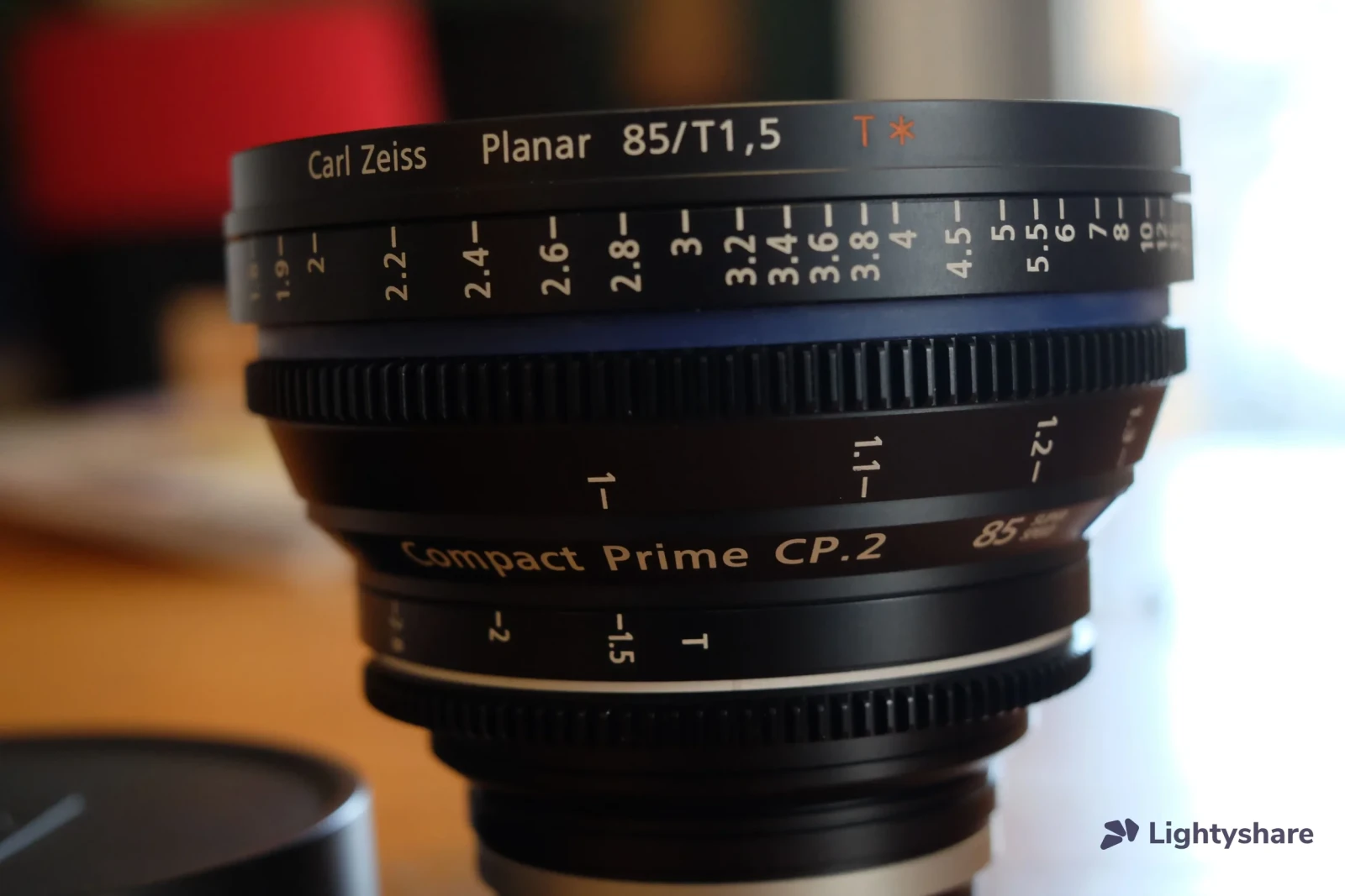 Zeiss Compact Prime CP.2 Super Speed 85mm T1.5 - Photo 2 sur 5