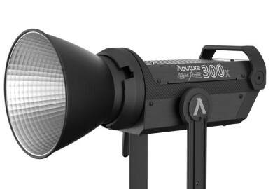 Location Aputure LS 300X