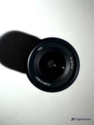 Location Sony E 15mm F1.4 G