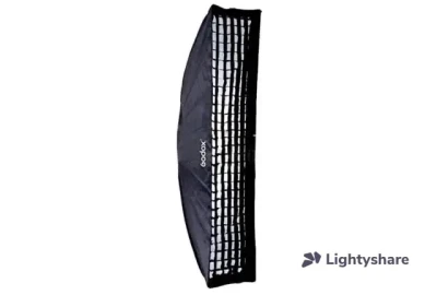 Location Kit studio complet : 3 flashs Neewer Q6 600 Ws, parapluie, 2 strips 35 × 160, fond blanc, émetteur