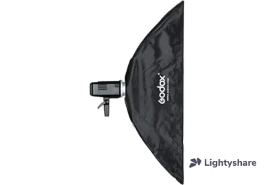 Location Kit portrait : 2 flashs Neewer Q6 600 Ws, parapluie, strip 35 × 160, émetteur
