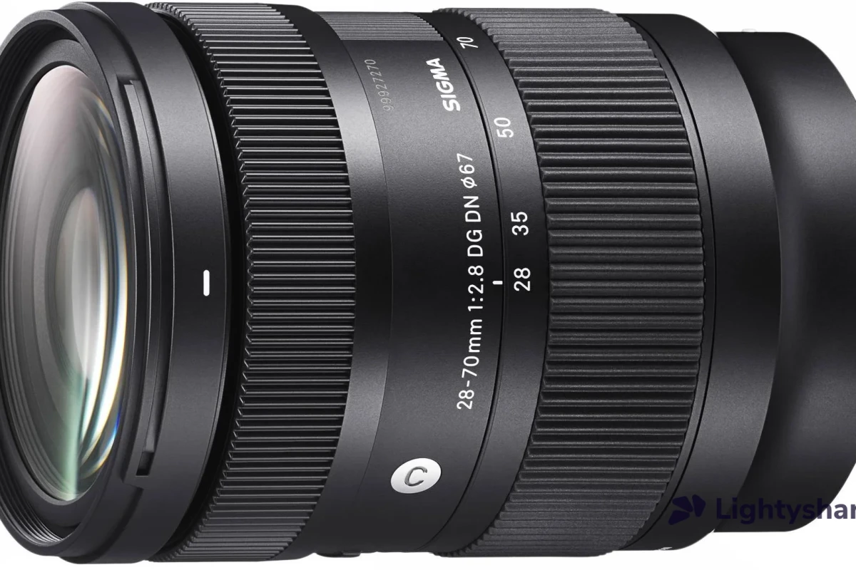 Location Sigma 28-70mm F2.8 DG DN Contemporary (L-Mount) - Lightyshare