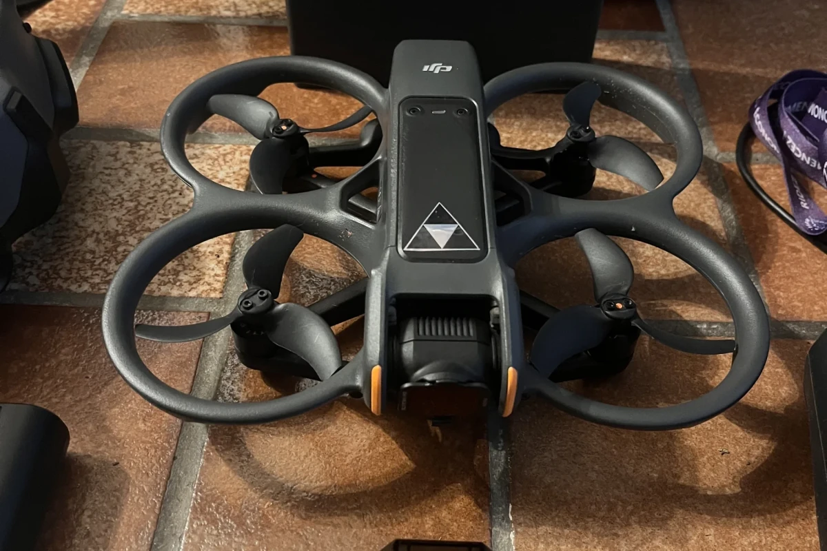Location DJI Avata 2 Fly More Combo - Lightyshare