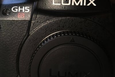 Location GH5S + Metabones Ultra (0.71x)