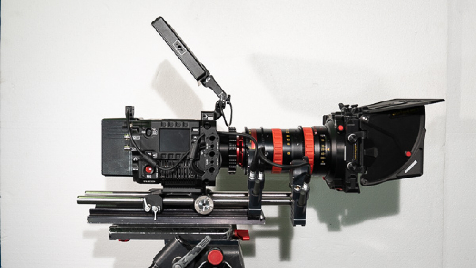 Pack V-Raptor + Angénieux Optimo DP 16-42mm & 30-80mm - Photo 1 sur 2