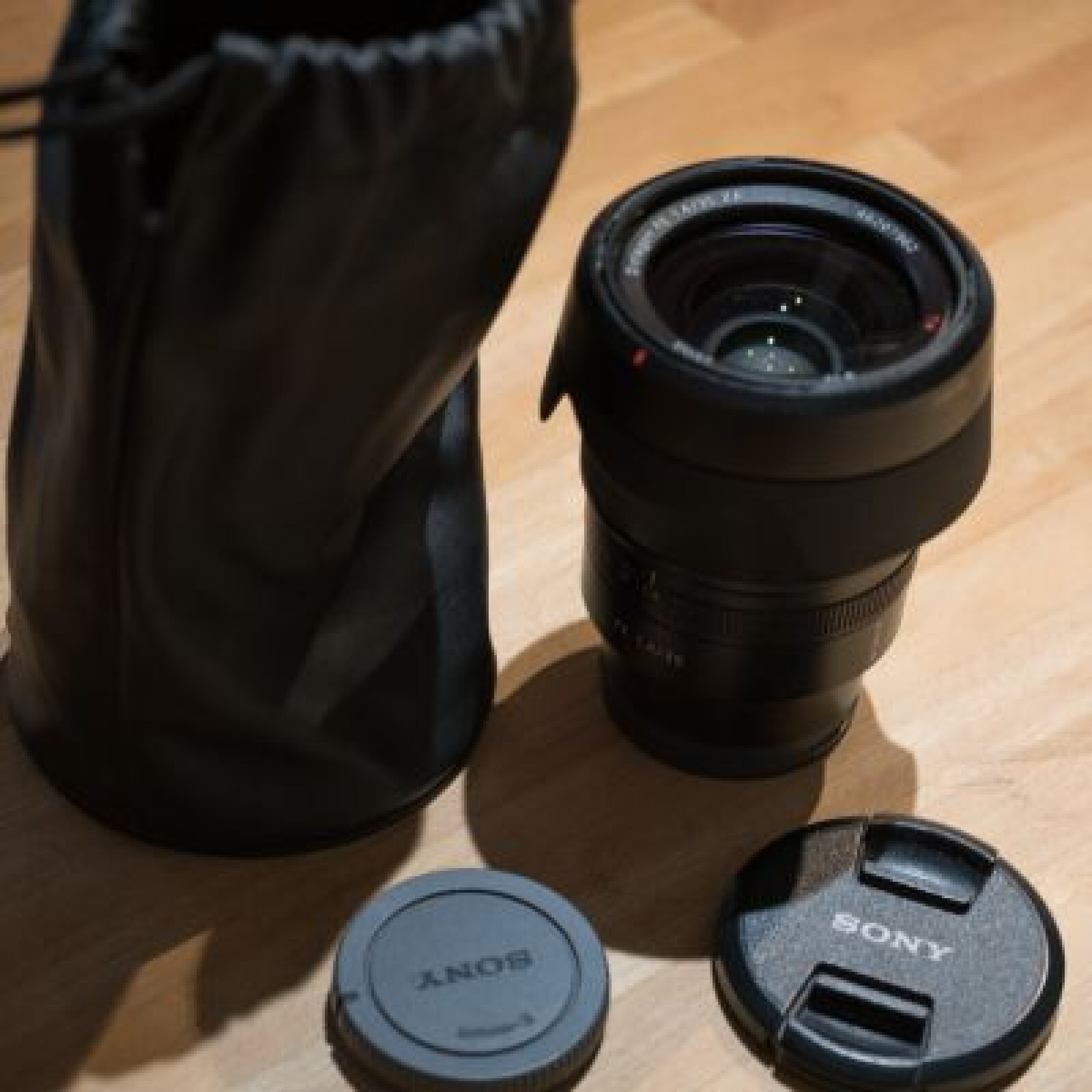 Objectif 35mm F 1.4 Sony Zeiss Distagon - Photo 3 sur 3