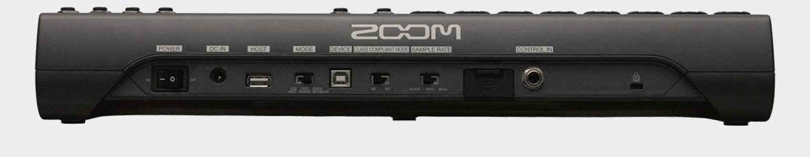 Console/enregistreur numerique multipiste Zoom Livetrack L12 + sacoche - Photo 2 sur 3