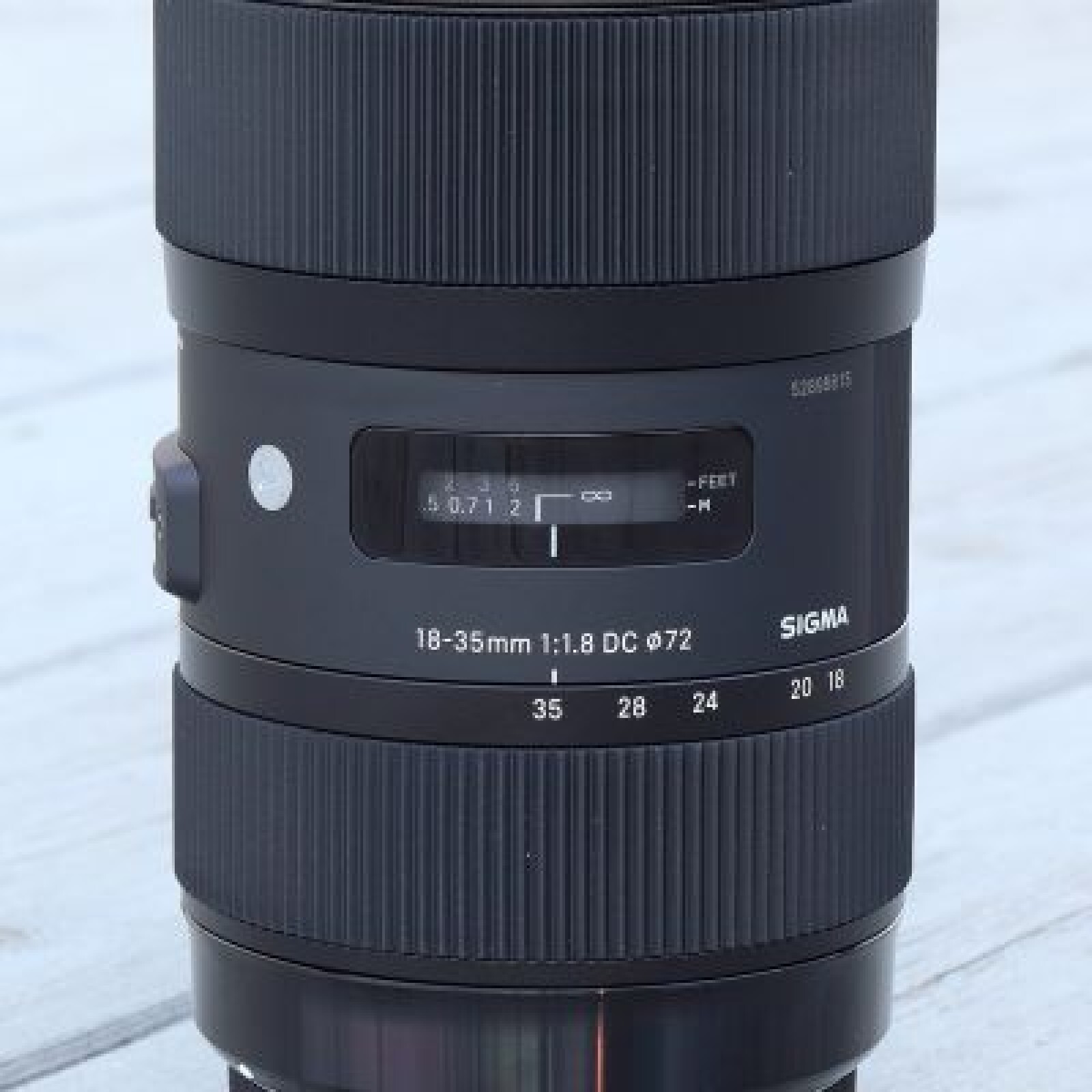 Objectif Sigma Art 18-35 mm f/1,8 DC HSM - Photo 2 sur 3