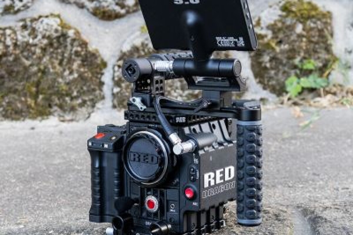 Location RED Epic Dragon 6K (Pack#1 - « Ready to shoot ») - Lightyshare