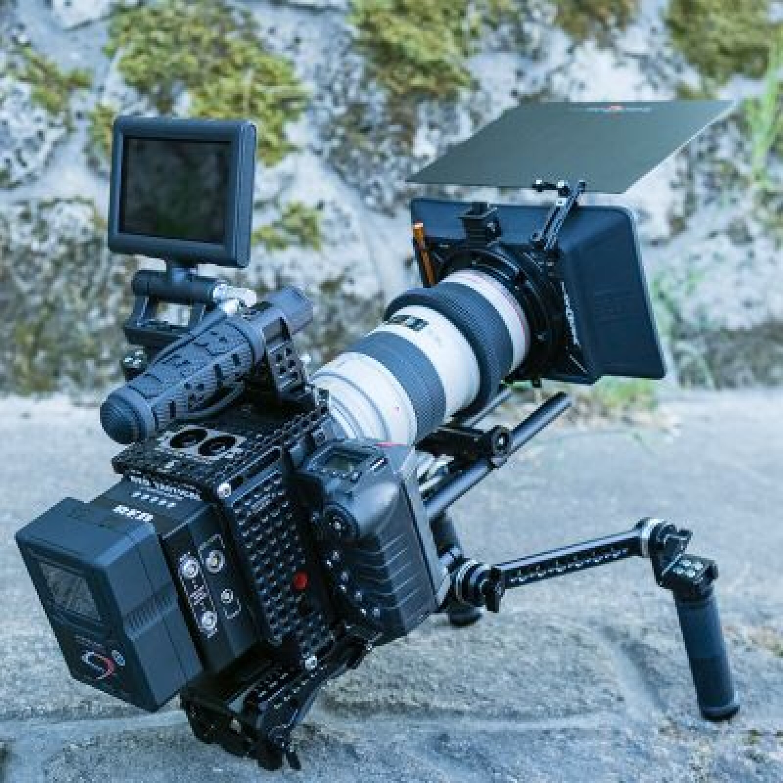 RED Epic Dragon 6K (Pack#2 - « Run and Gun ») - Photo 1 sur 5