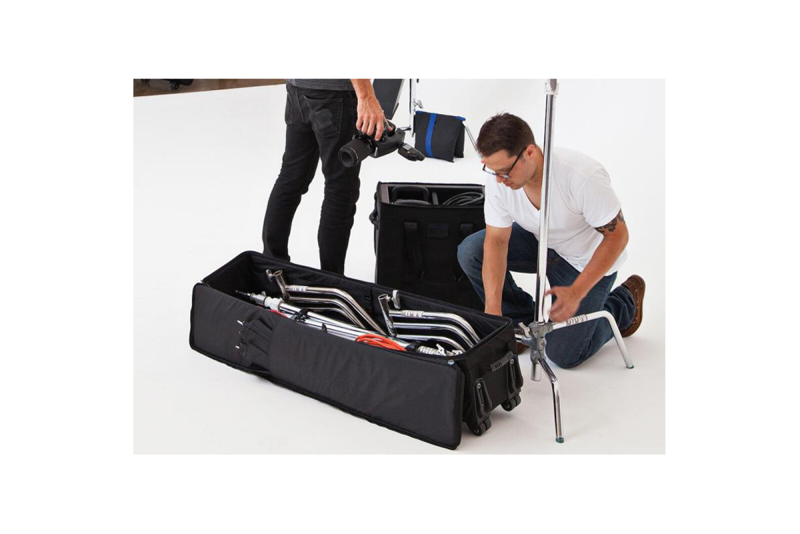 Valise à Roulettes - TENBA 48 pouces (122 cm) - Photo 1 sur 4