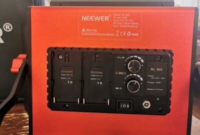 Location PANNEAU LED NEEWER
