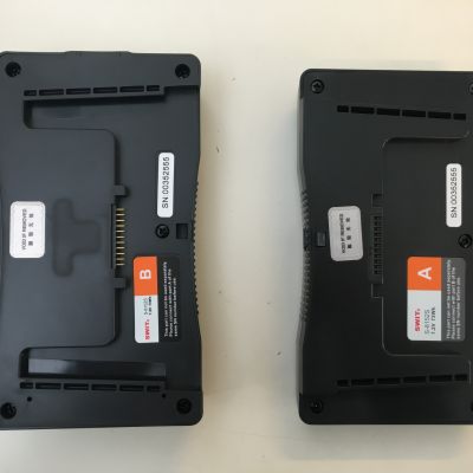 Kit de 3 Batteries v-Lock pour caméra ou panneaux LED Cineroid FL800 - Photo 4 sur 5