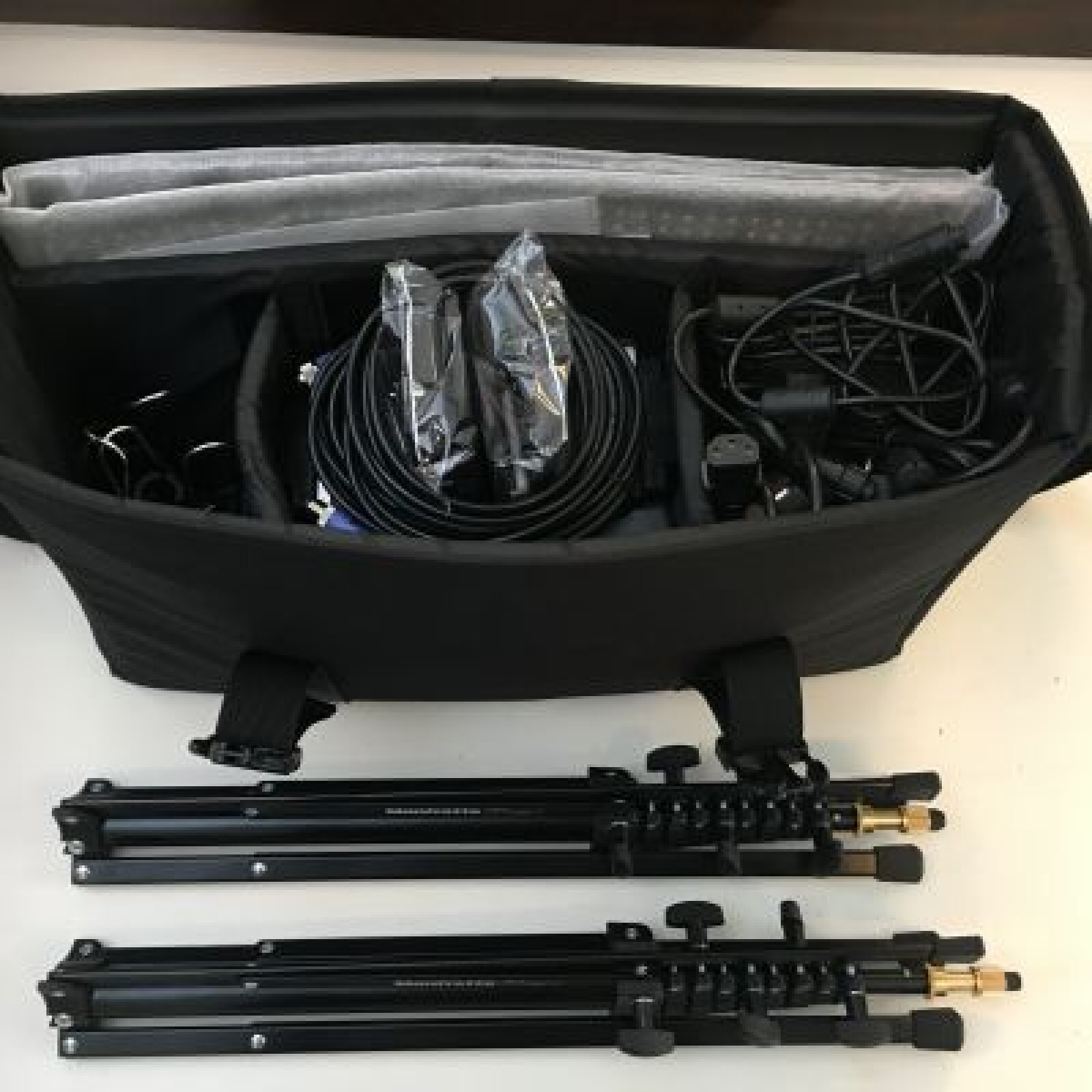 Kit de 2 Panneaux LED Cineroïd - Photo 2 sur 5