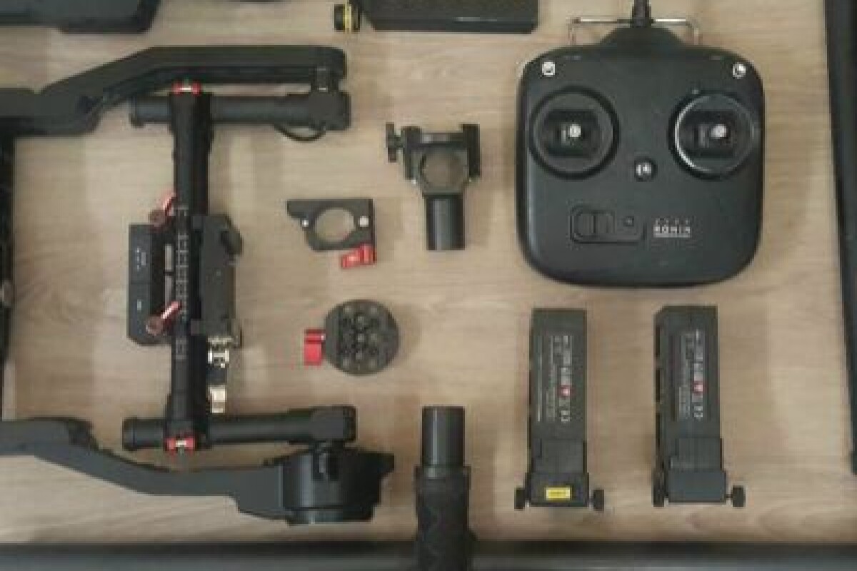 Location DJI RONIN CLASSIC + EXTENSION ARMS - Lightyshare