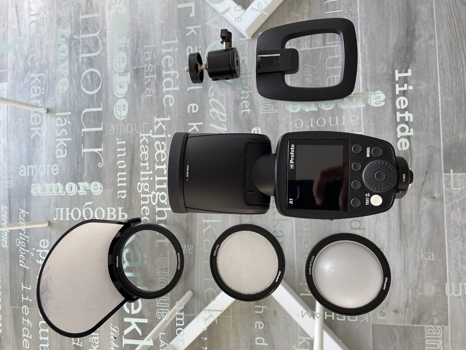 Profoto A1 - Photo 2 sur 2