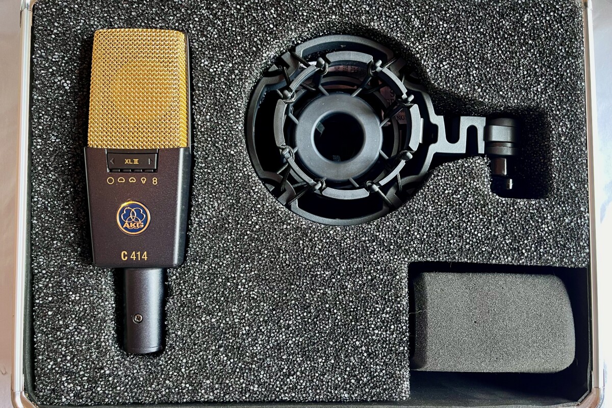 Location AKG C414XLII - Lightyshare