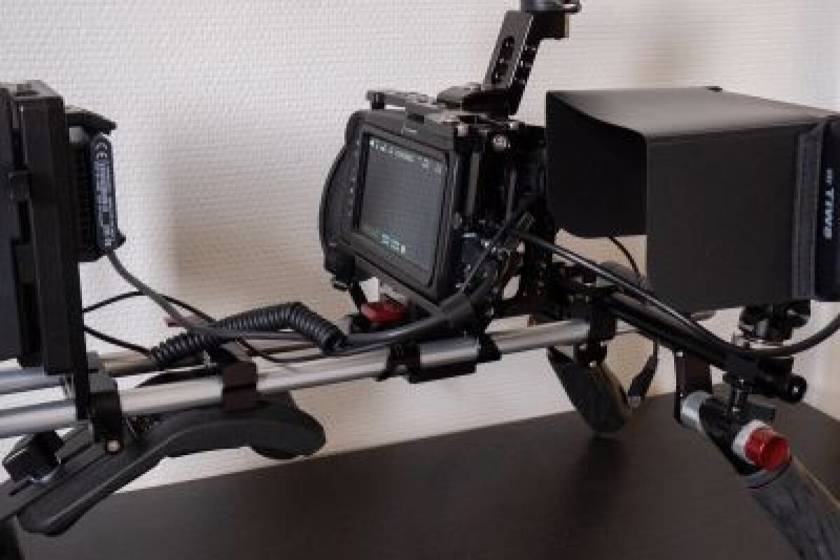 Location PACK BMPCC 4K EPAULE - Lightyshare
