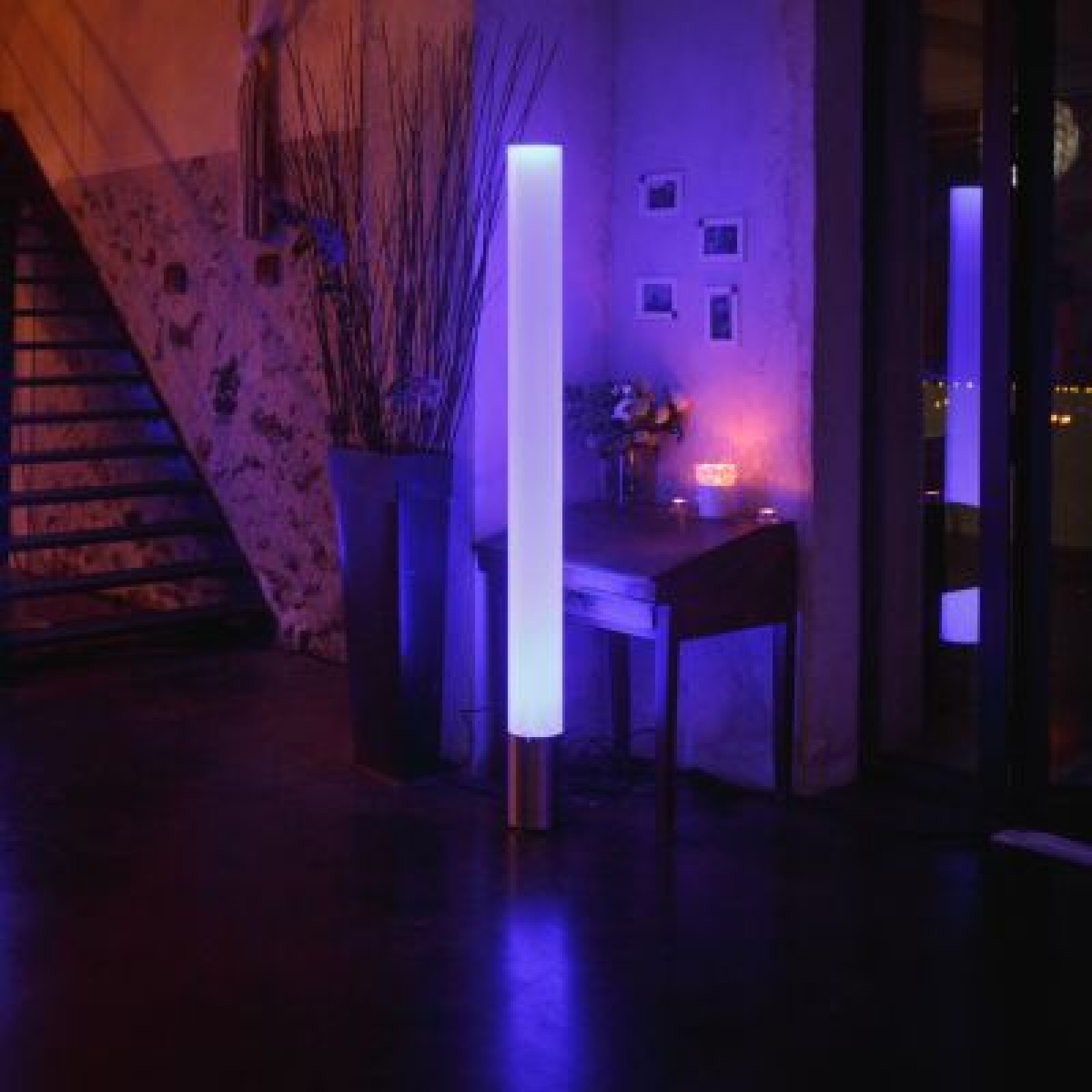 LICIALED - Projecteur boite ambre pour tube diffusant - LED RGBW colonne - Photo 2 sur 5