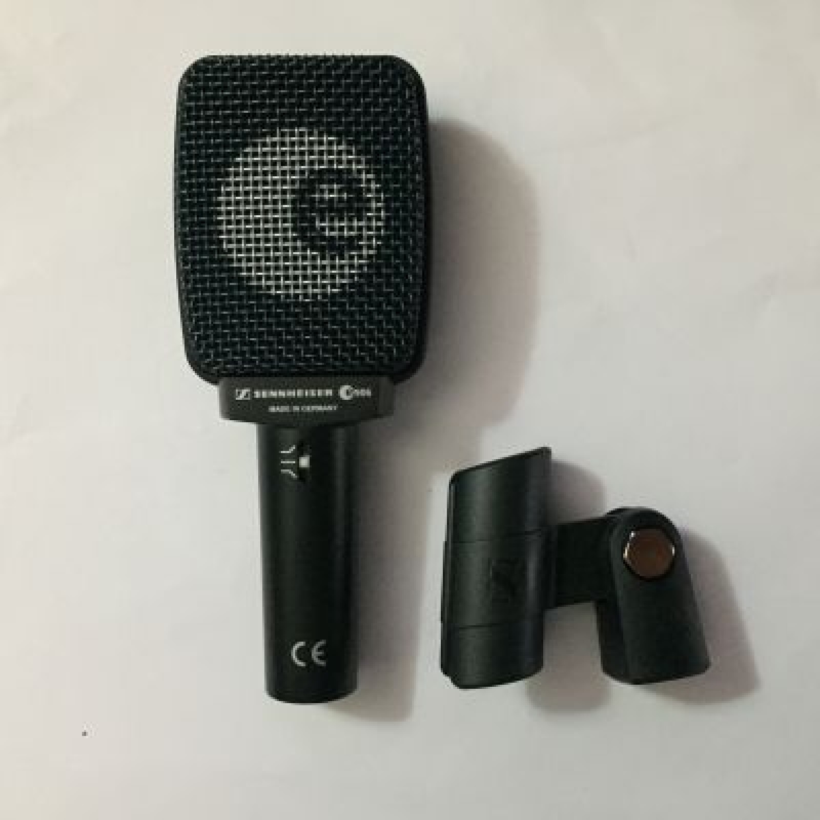 Micro E906  dynamique pour instruments - Photo 1 sur 3