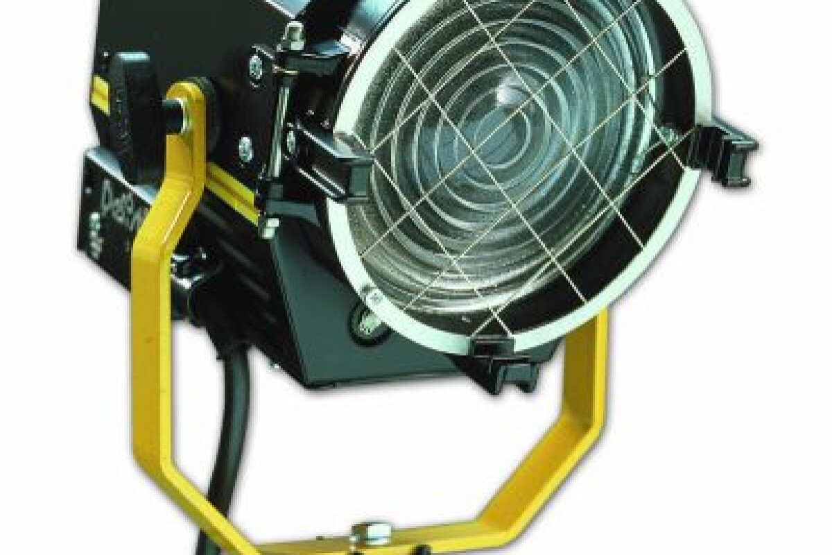 Location Magis Fresnel DESISTI 300w / 500w - Lightyshare