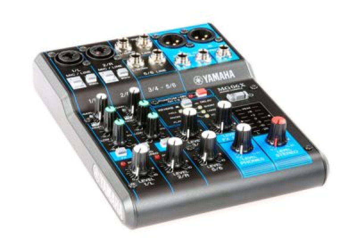 Location Console MG06X  YAMAHA 6 canaux - Lightyshare