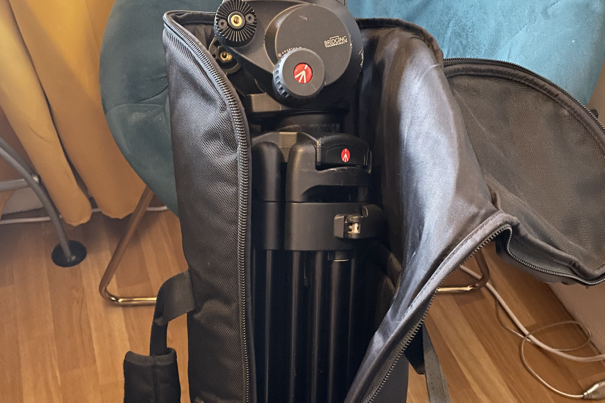 Location TREPIED MANFOTTO  546 BK + 504HD + SAC DE TRANSPORT - Lightyshare