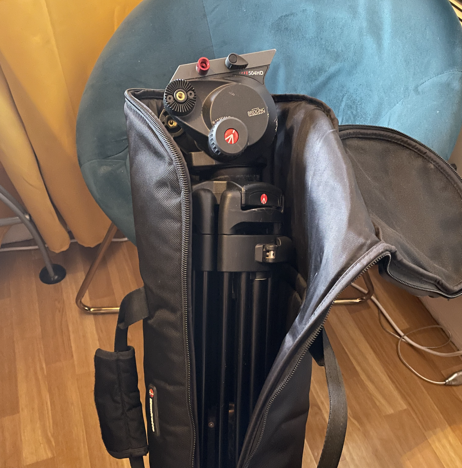 TREPIED MANFOTTO  546 BK + 504HD + SAC DE TRANSPORT - Photo 1 sur 2