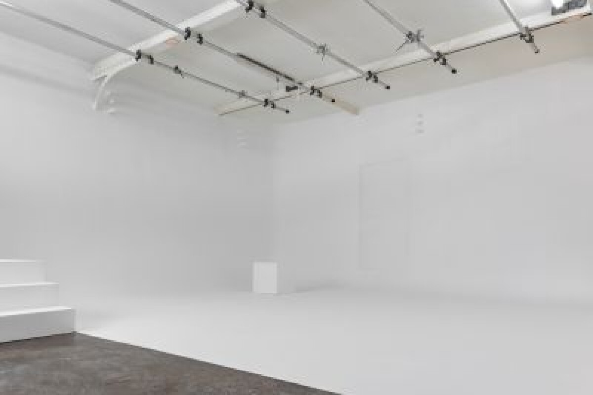 Location 100 M2 - PLATEAU CYCLO - Lightyshare
